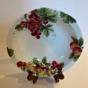 Royal Doulton Bowls Soup Cereal Set of Two
Everyday Doulton Vintage Grape